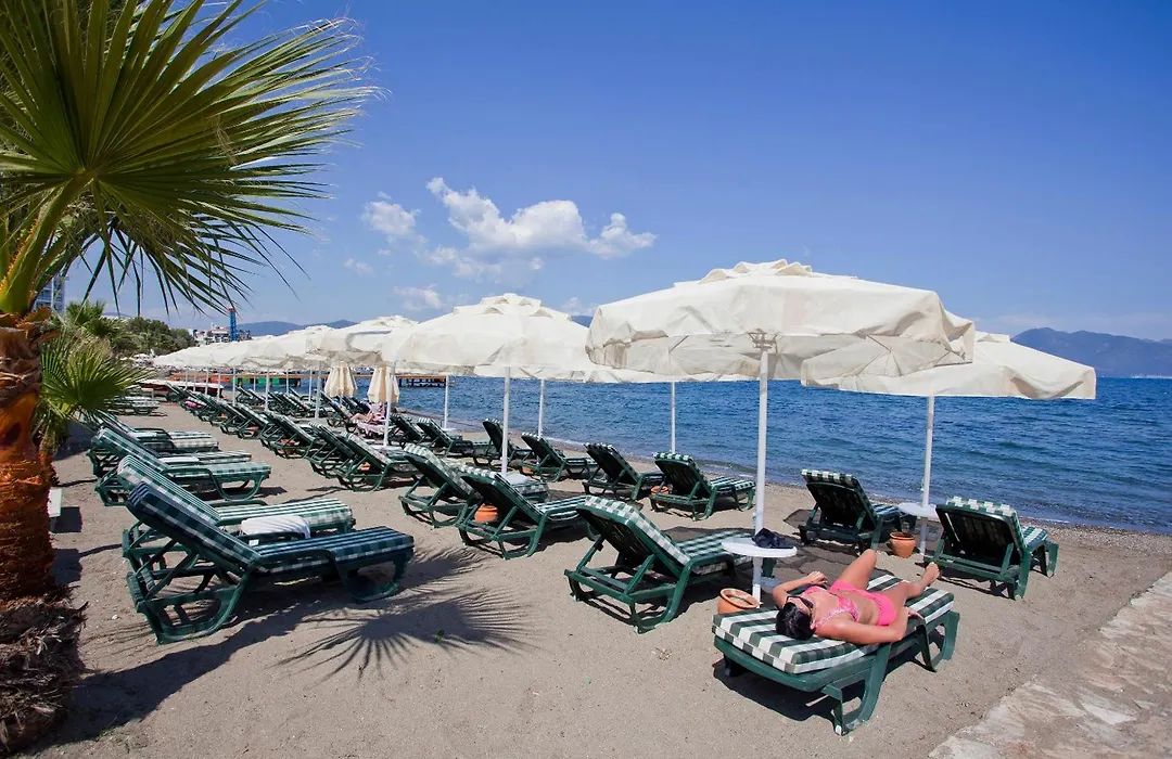 Oersmaris Boutique Hotel-1